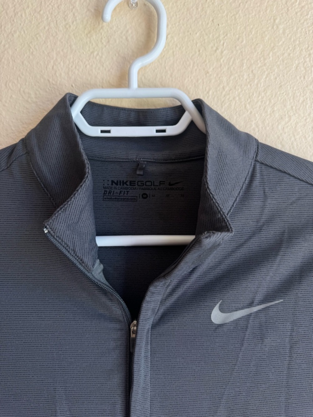 Nike Dri-FIT Golf Quarter Zip Polo Grey Athletic Performance Minimalist Top - Picture 5 of 9